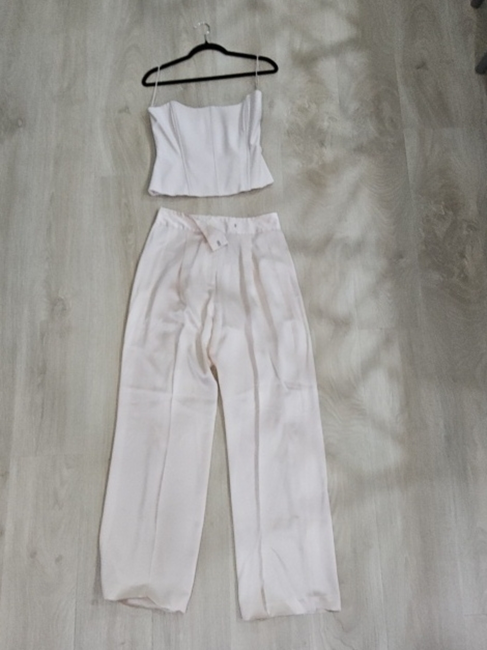 Women's Cream Wide-Leg Trousers - Elegant High-Rise Pants Set